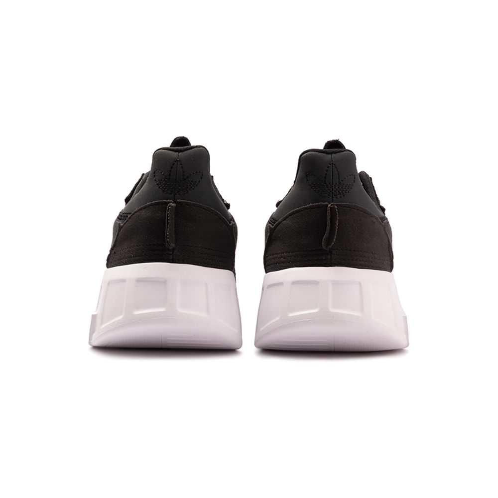 air jordan max aura 4 black