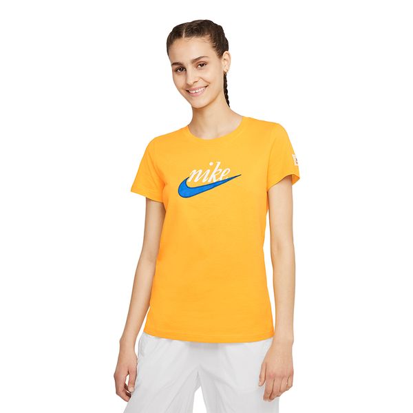 Camiseta-Nike-Reg-Swoosh-Feminina-Amarela