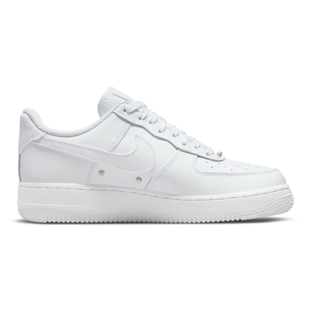 nike air force one 07 se