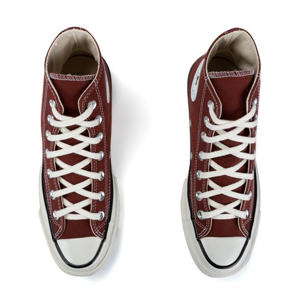 converse chucks 7 5