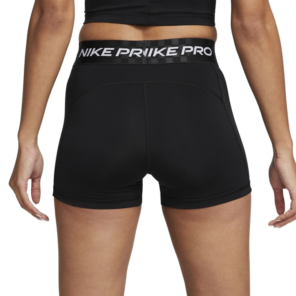 Nike woman shorts