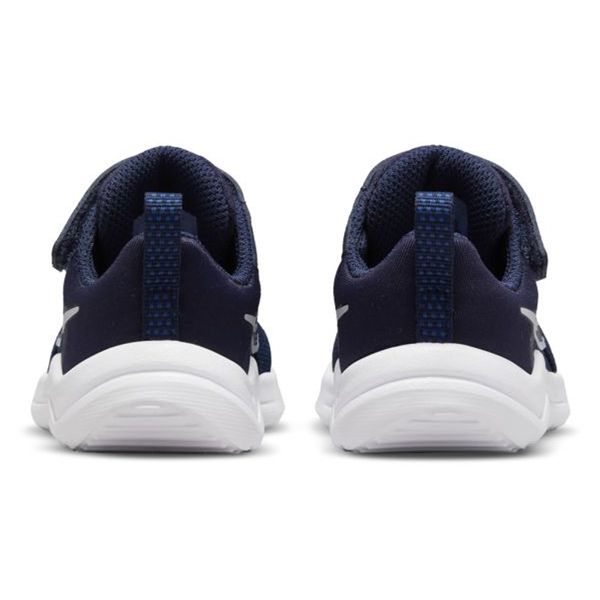 Nike store infant downshifter