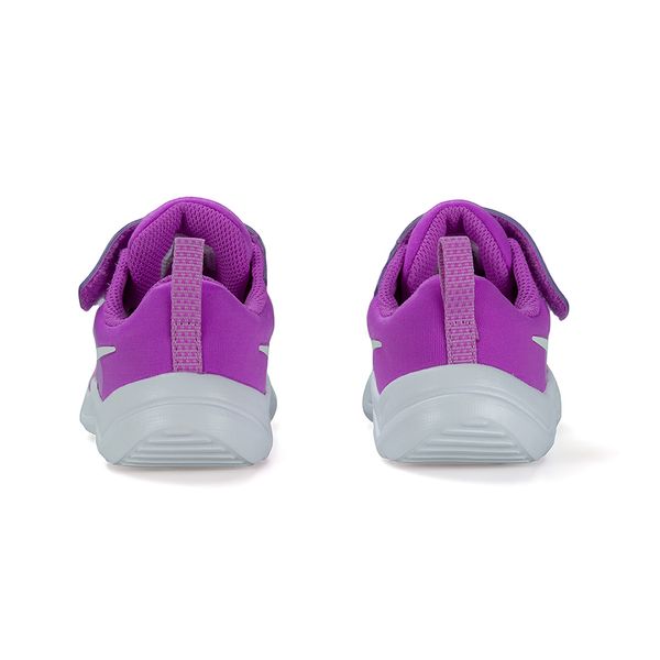 Purple best sale nikes kids