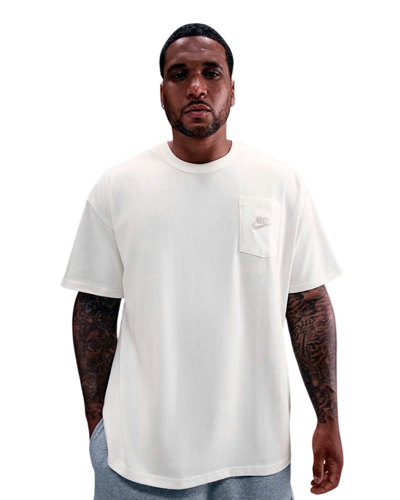 Camiseta Nike Sportswear Premium Essentials Masculina