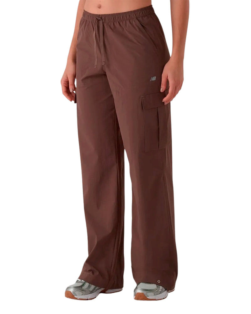Calça New Balance Nylon Cargo Feminina