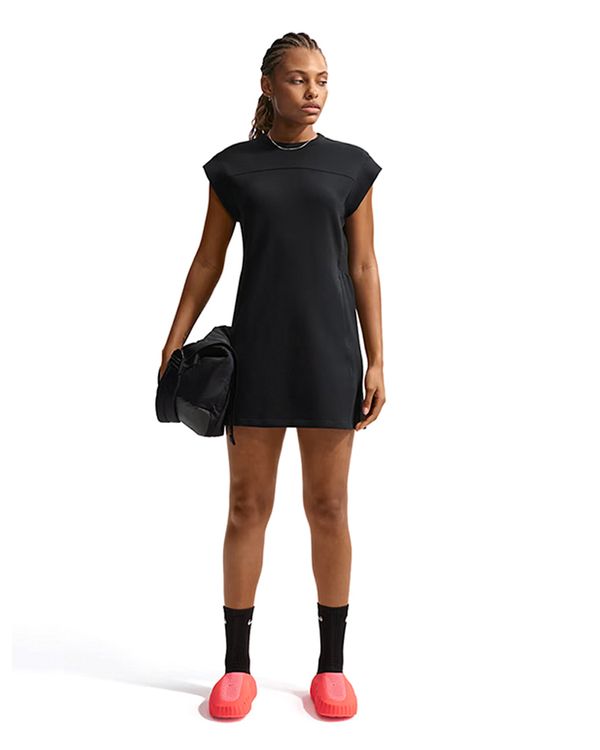 Vestido Nike 24.7 ImpossiblySoft Feminino - GG